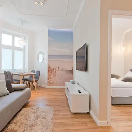 Imperial Apartments Helska Апартаменты *