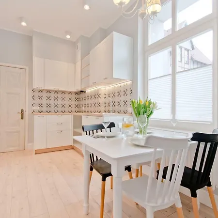 Imperial Apartments Helska Апартаменты *